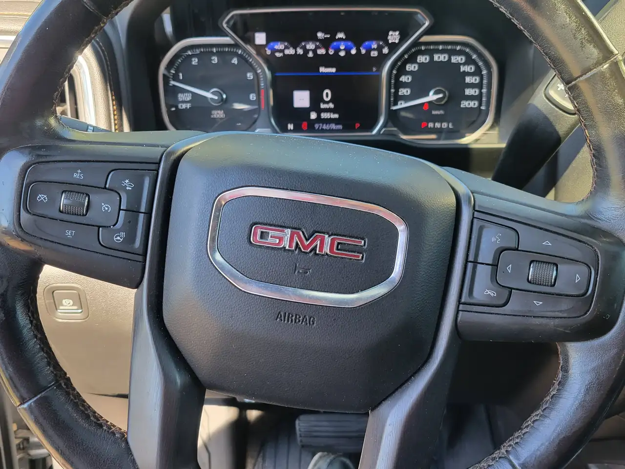GMC Sierra 1500 photo GMC Sierra 1500