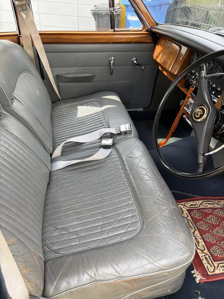 Jaguar MK II Daimler 250 V8, foto 8