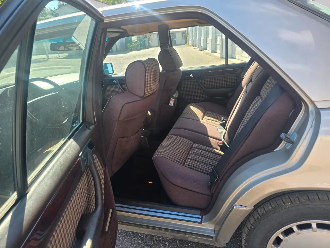 Mercedes-Benz 230 *Automatik*Klima*el. Heckrollo*HU neu, foto 12