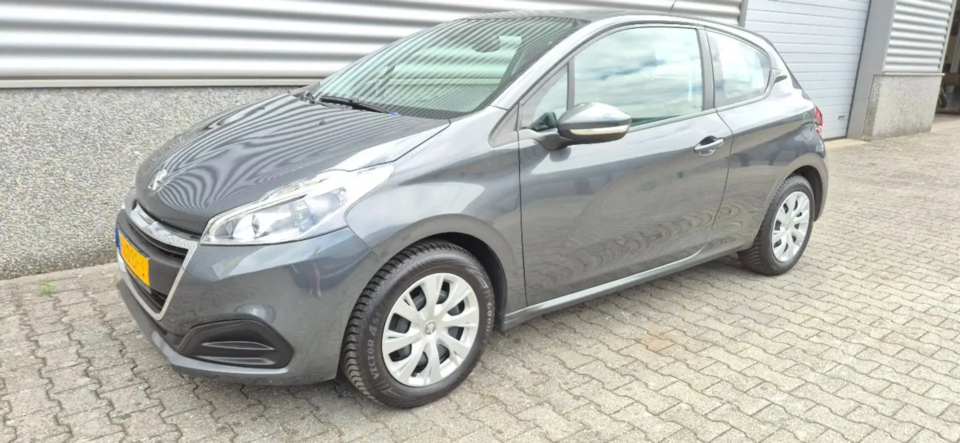 Peugeot 208 1.00 Pure Tech Acces Grijs - 1