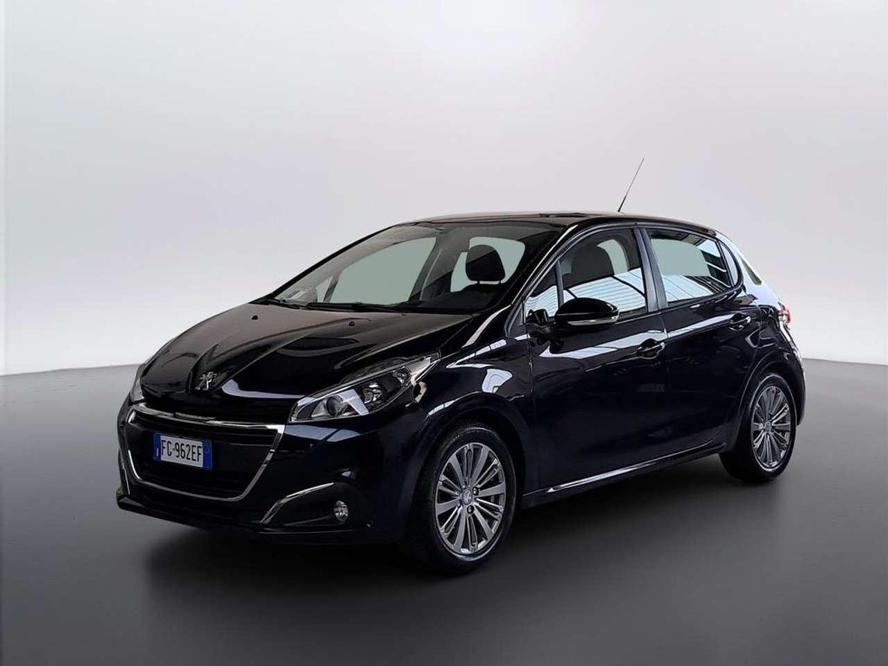 Peugeot 208 1.2 puretech Allure 82cv 3p