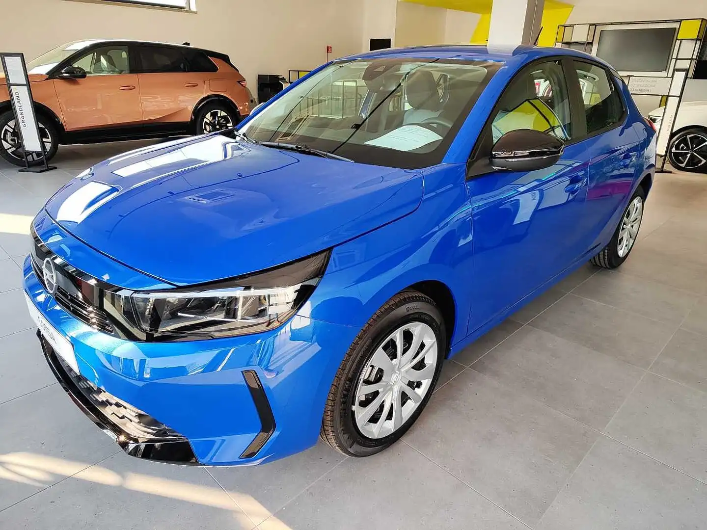 Opel Corsa 6ª serie 1.2 100 CV Edition - Voltaik Blue (Cerchi Blu/Azzurro - 1