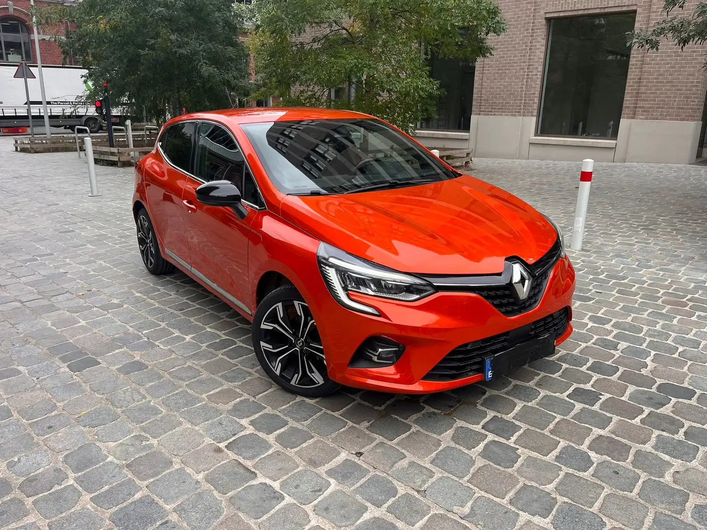 Renault Clio Clio 1.0 TCe Zen Orange - 1