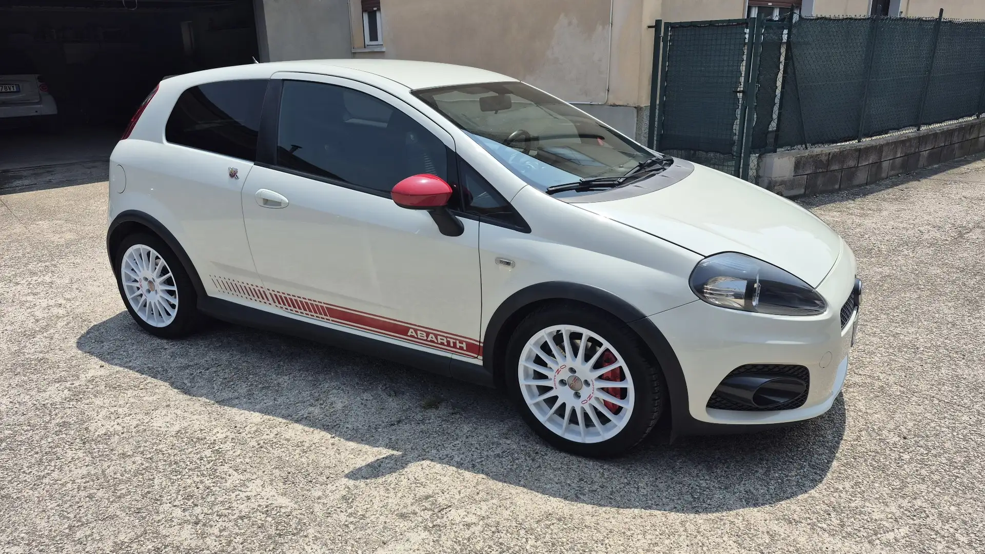 Abarth Grande Punto 1.4 t. t-jet 155cv 3p - 2