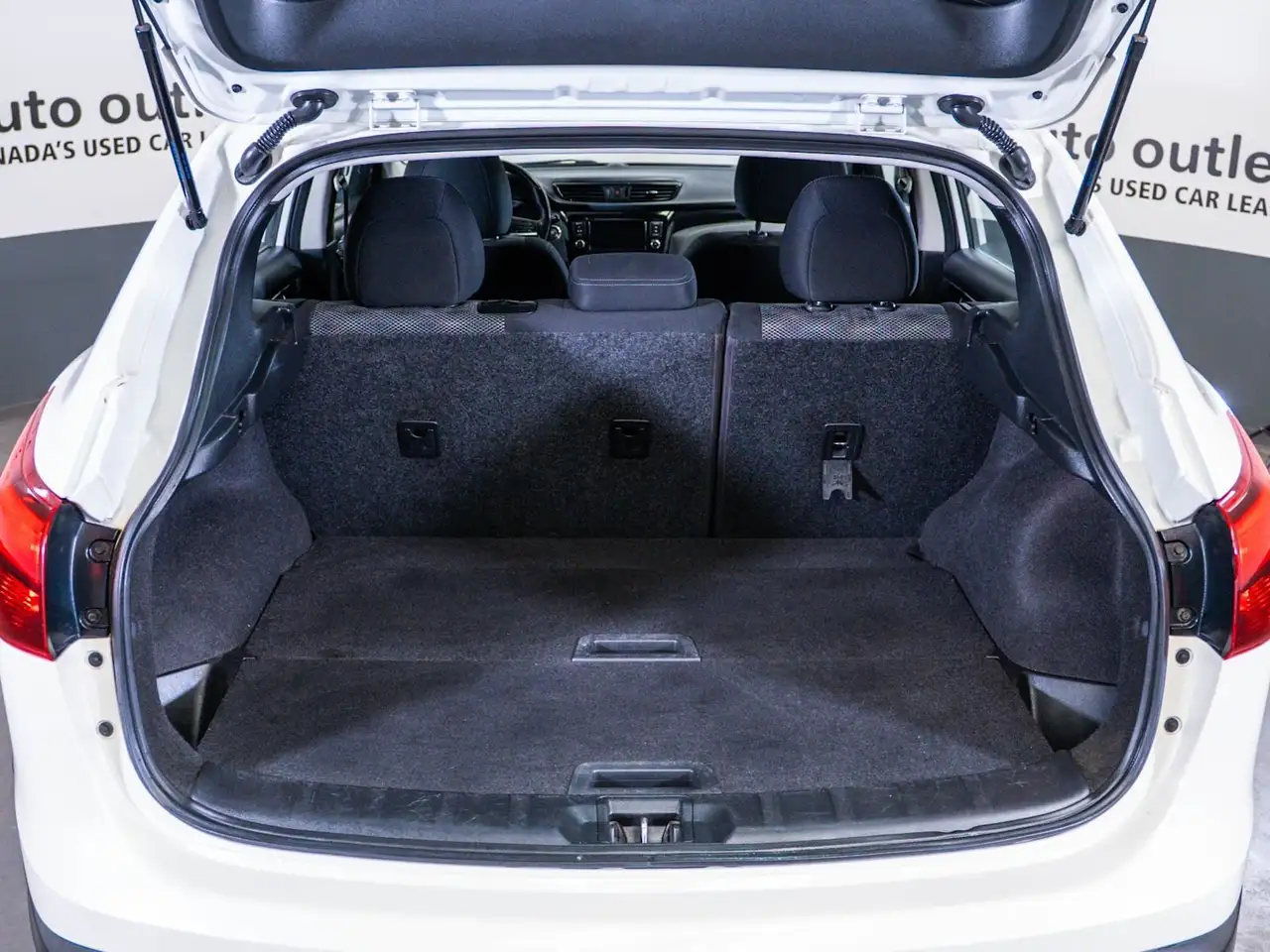 Nissan Qashqai снимка Nissan Qashqai