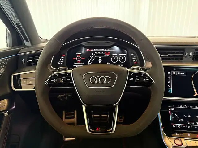 Audi RS6 Avant 4,0 TFSI Quattro MHEV S-tronic Ansicht 3