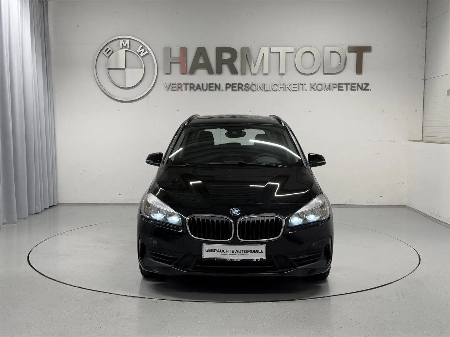 BMW 216 d Gran Tourer Schwarz - 2