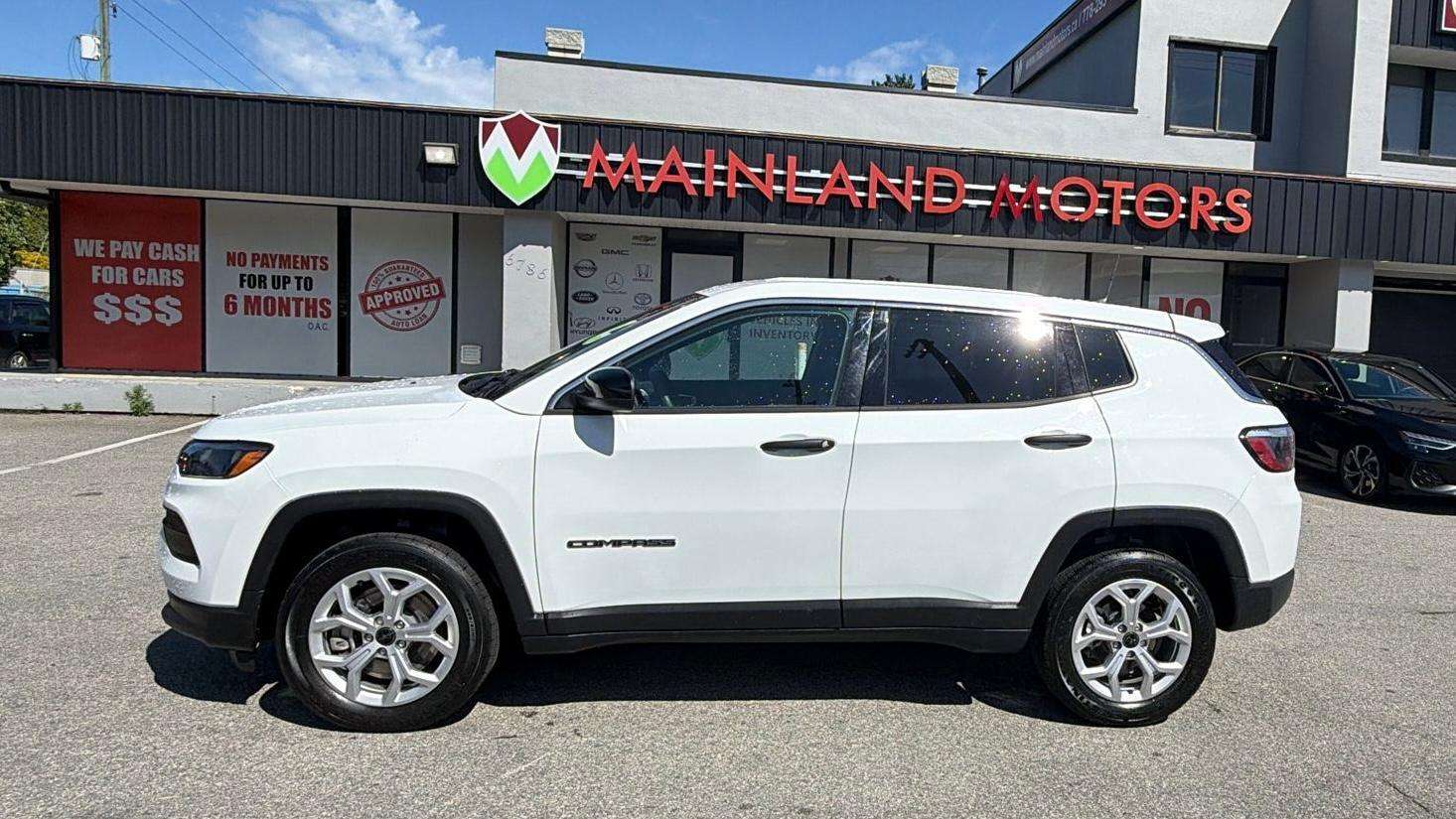 2025 Jeep Compass — view 5