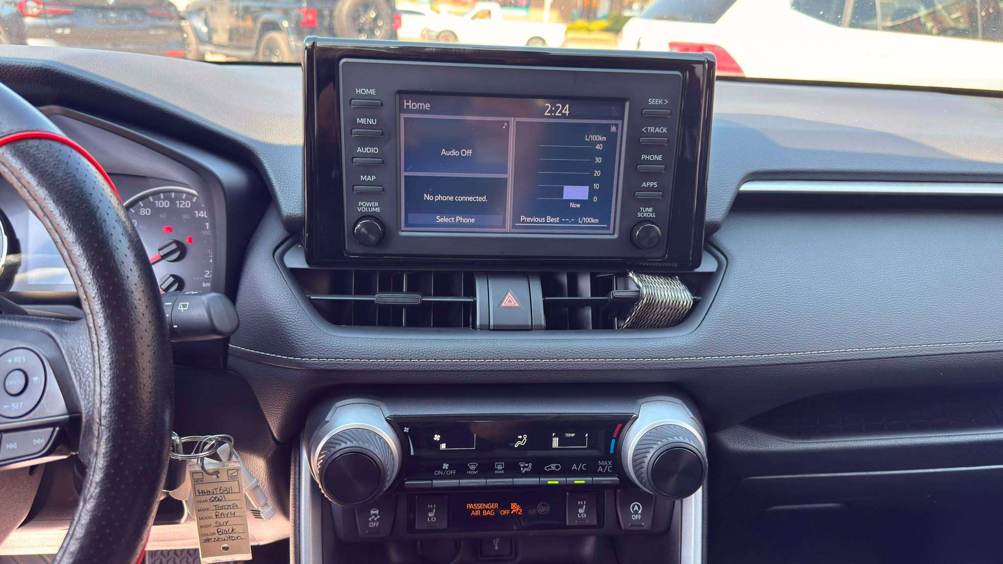 2021 Toyota RAV4 — view 15
