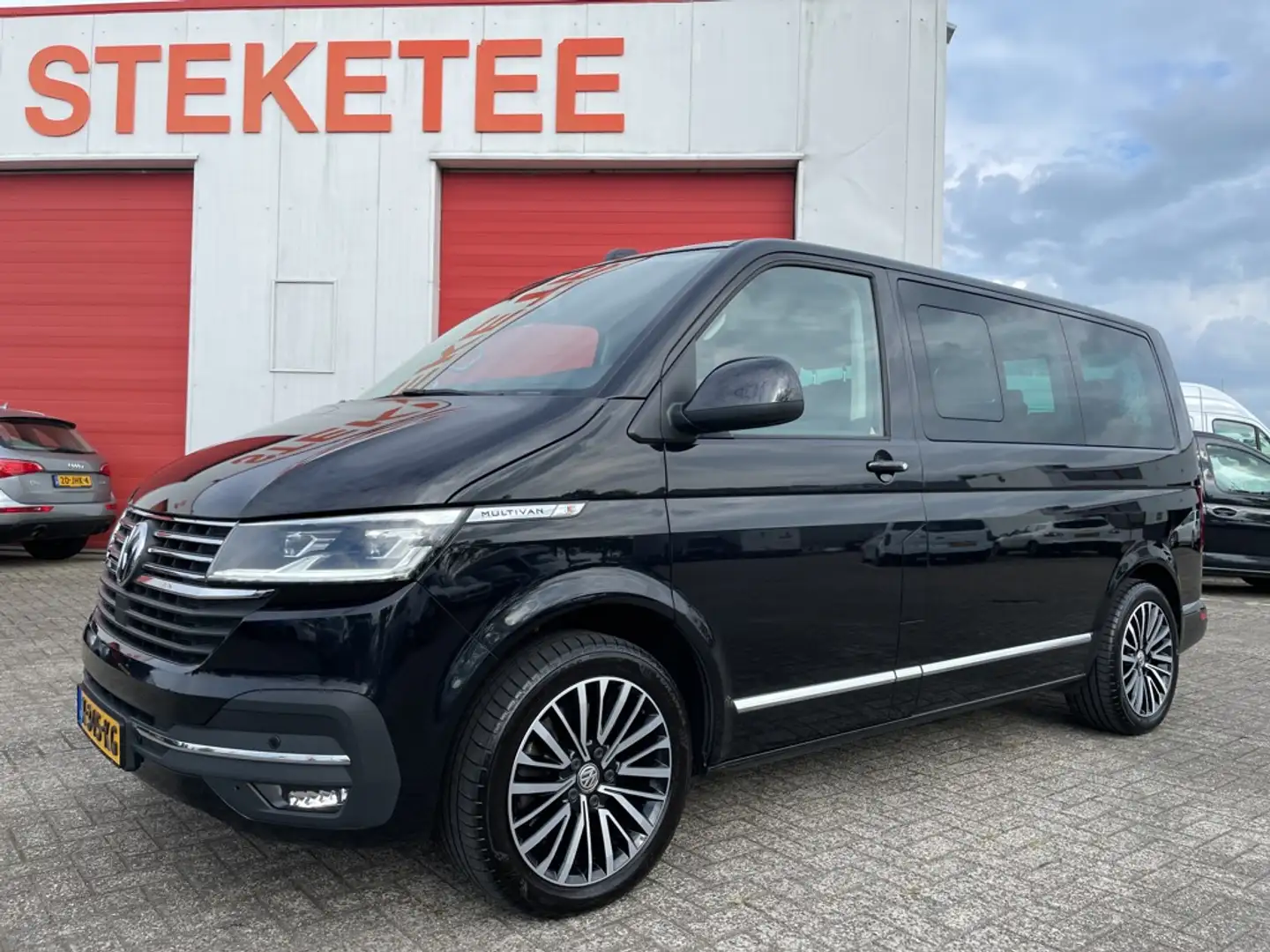 Volkswagen Transporter Multivan 2.0 TDI L1H1 4Motion Generation Six crna - 1