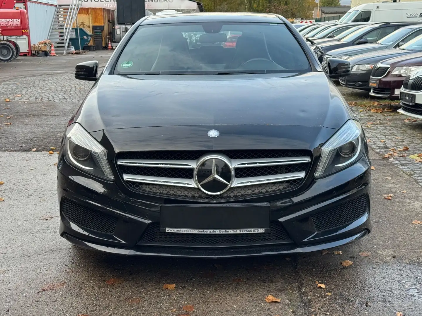 Mercedes-Benz A 180 A -Klasse A 180 AMG Paket Noir - 2