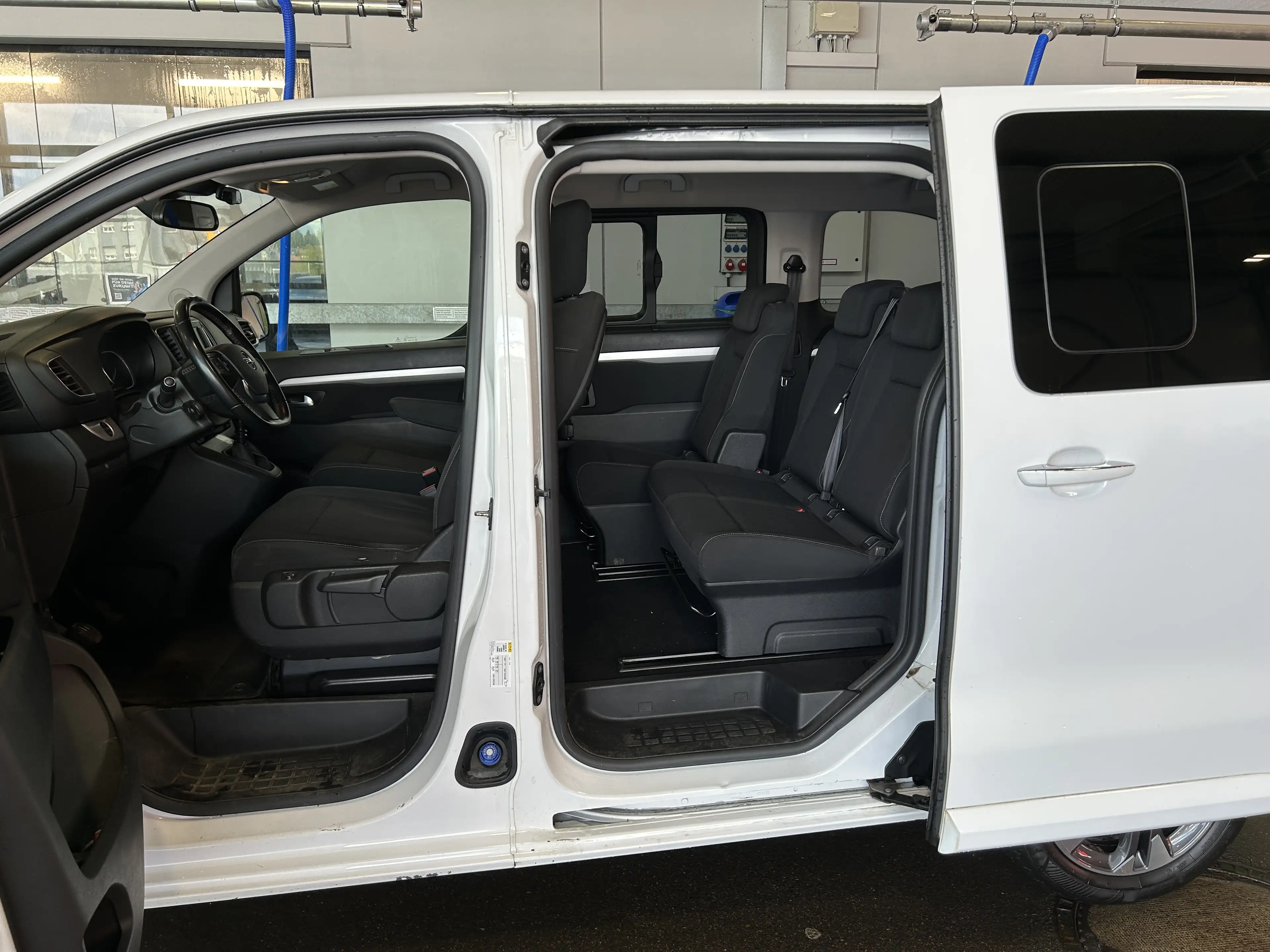 Opel Zafira Life Edition S-Austauschmotor 25.000 km — photo 11