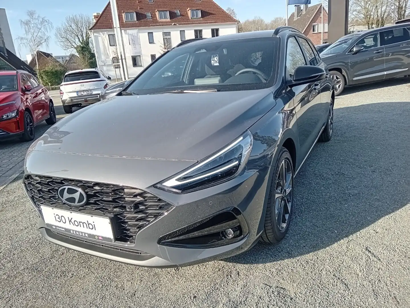 Hyundai i30 Kombi 1.0 T-GDI  7-DCT ADVANTAGE Plus-Paket Grau - 1