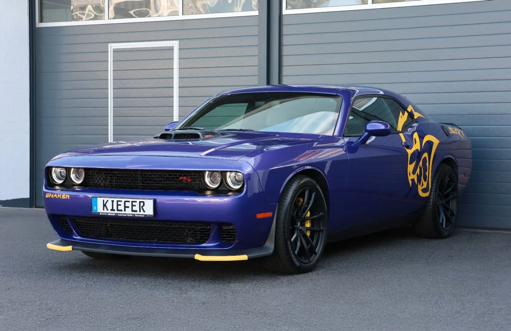 Dodge Challenger 6.4 SRT Shaker/ALPINE/BREMBO/TOTW/R20 Violett - 2