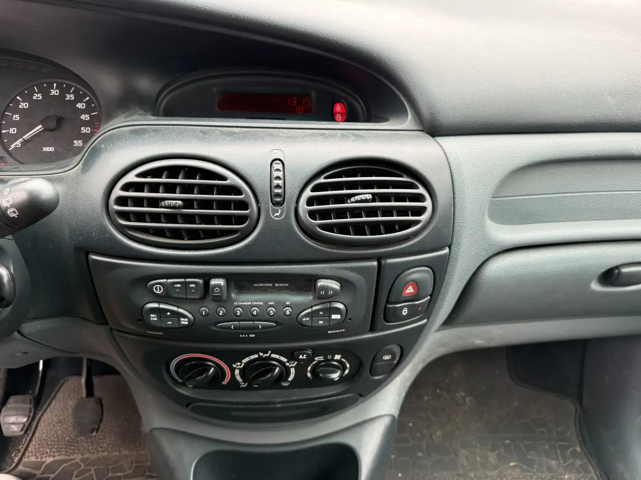 Renault Scenic 1.4 16V, foto 8