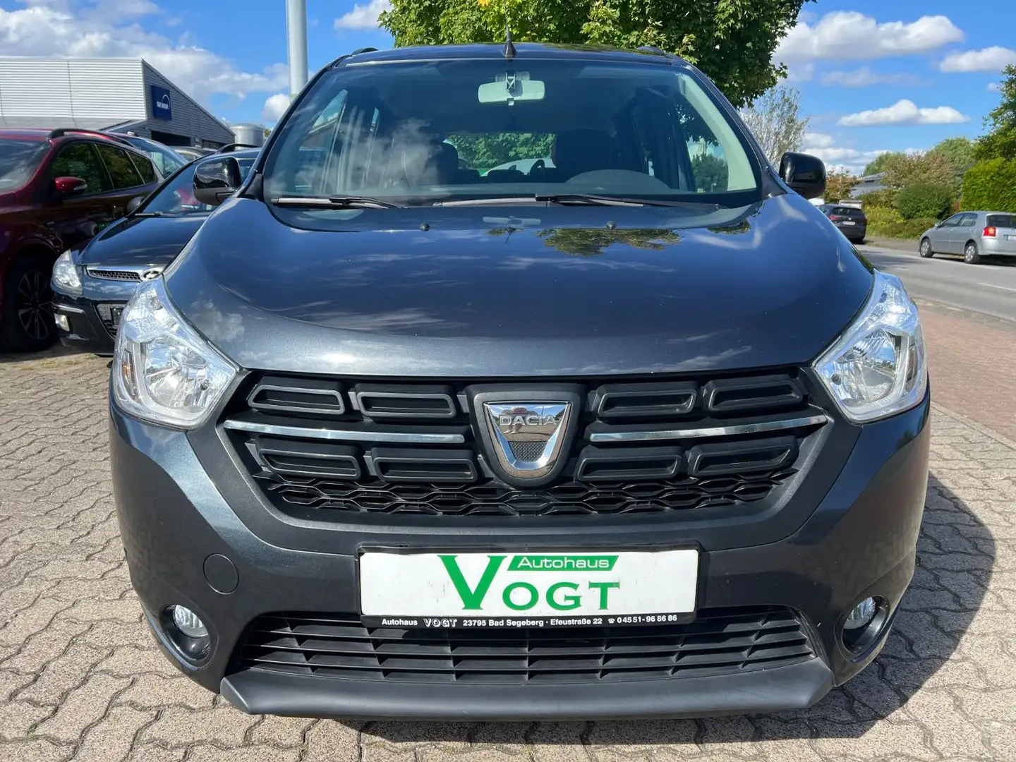 Dacia Lodgy Comfort 1.5 TEMP/PDC/KLIMA Grau - 2