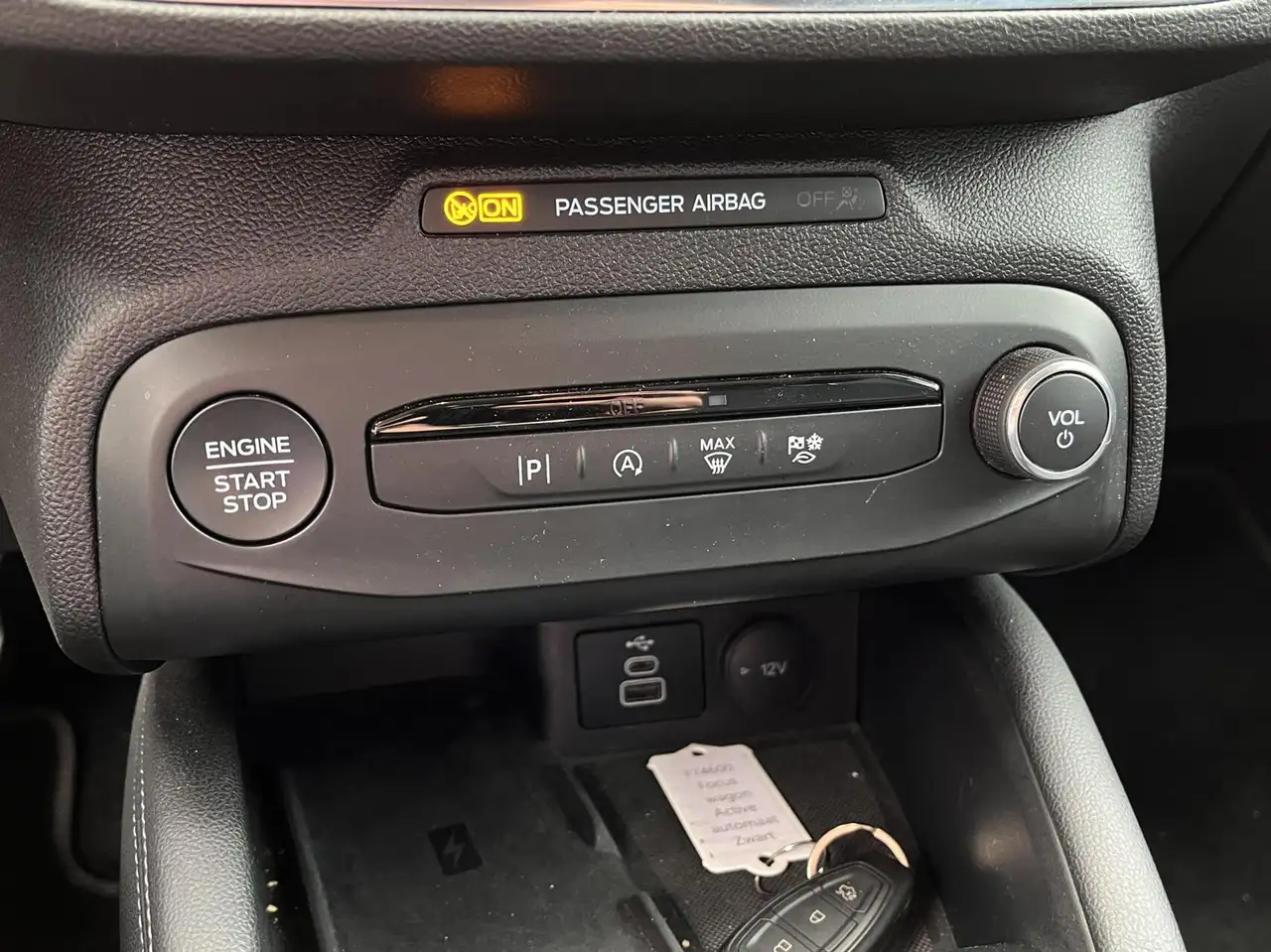 Ford Focus Wagon 1.0 EcoBoost Hybrid Active X 155PK Automaat, миниатюра 25