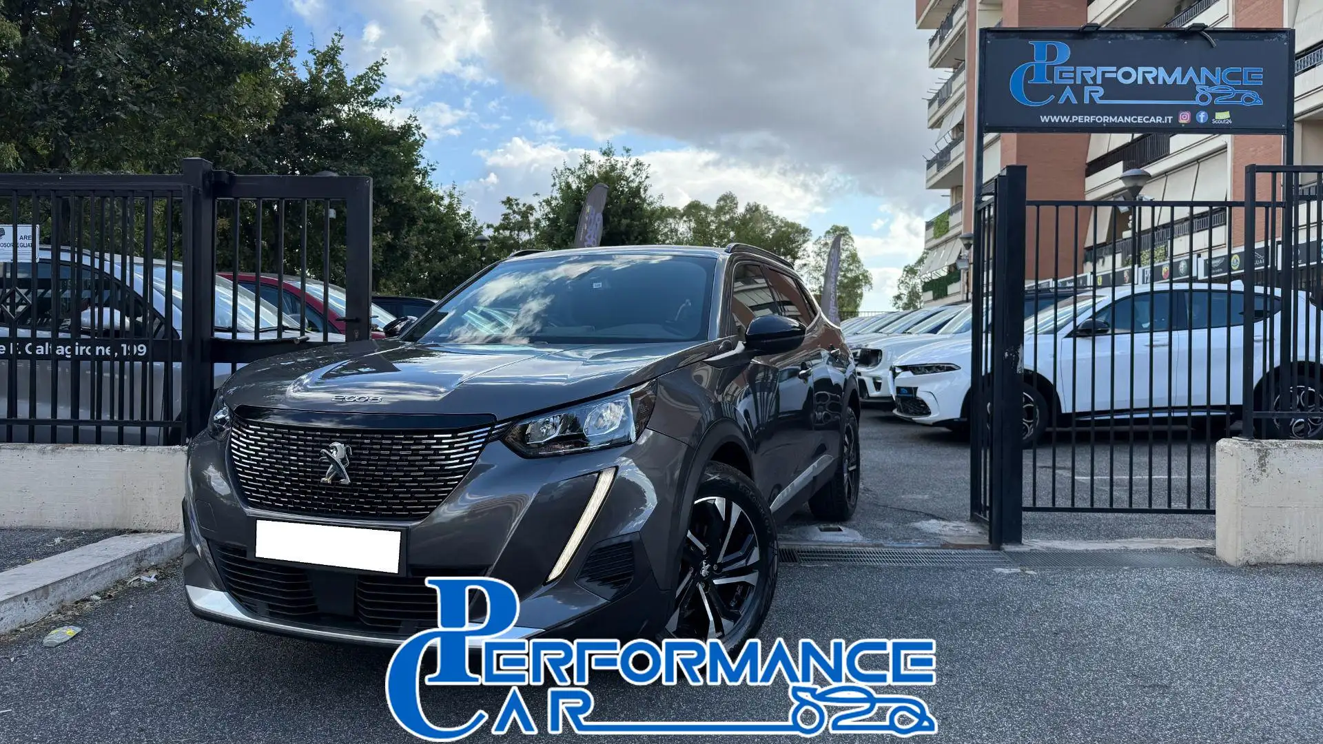 Peugeot 2008 1.2PURETECH 130CV S&S ALLURE*CL17*FULL LED* Gris - 1