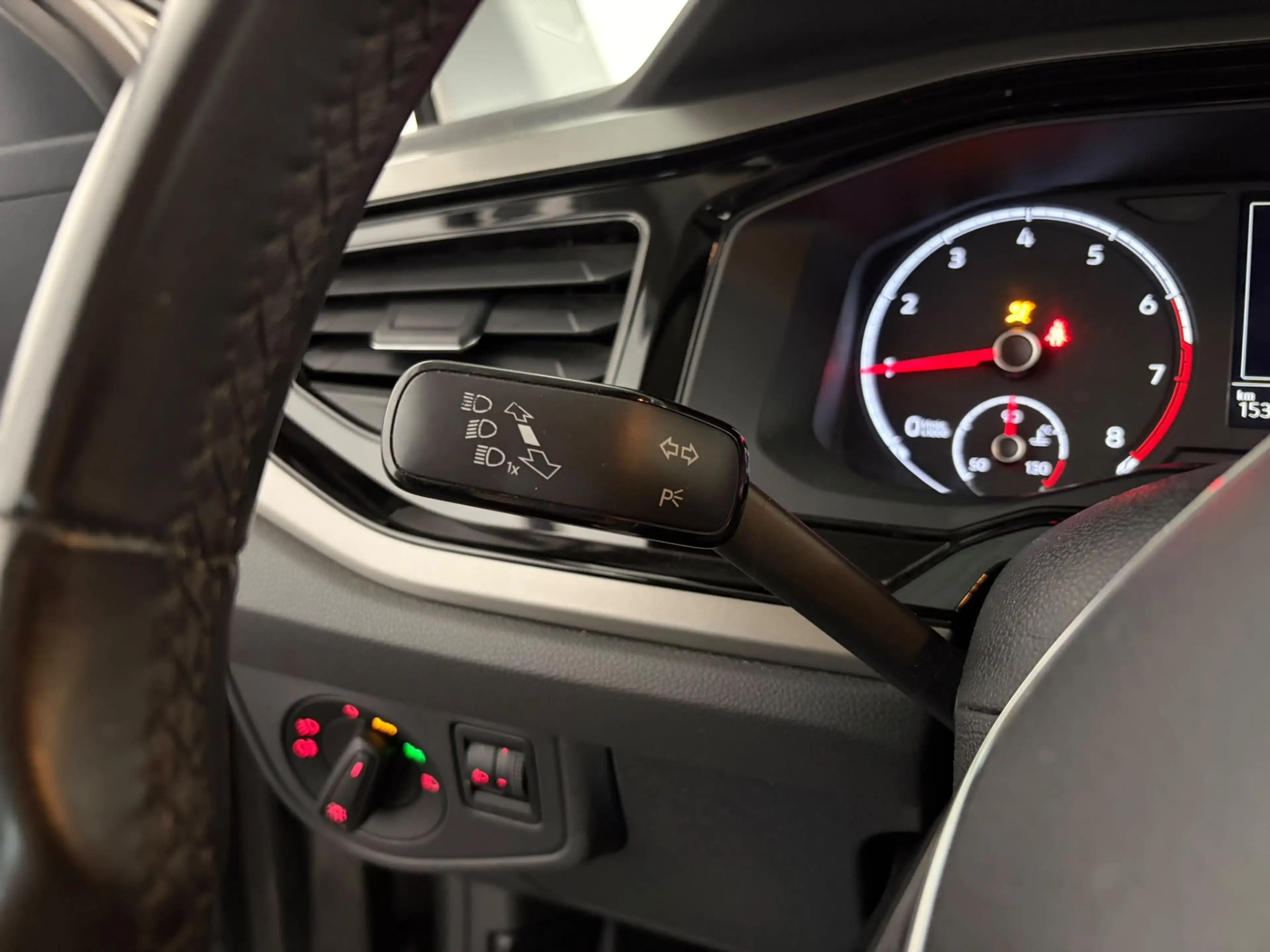 Volkswagen Polo 1.0 TSI Comfortline. Automaat! — photo 9