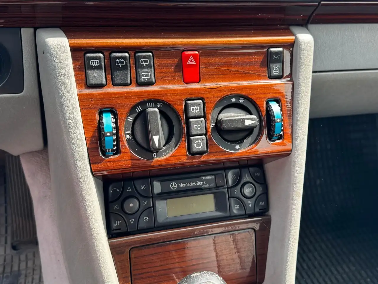 Mercedes-Benz E 200 Kombi W124 Schalter 136PS *TÜV*, foto 12