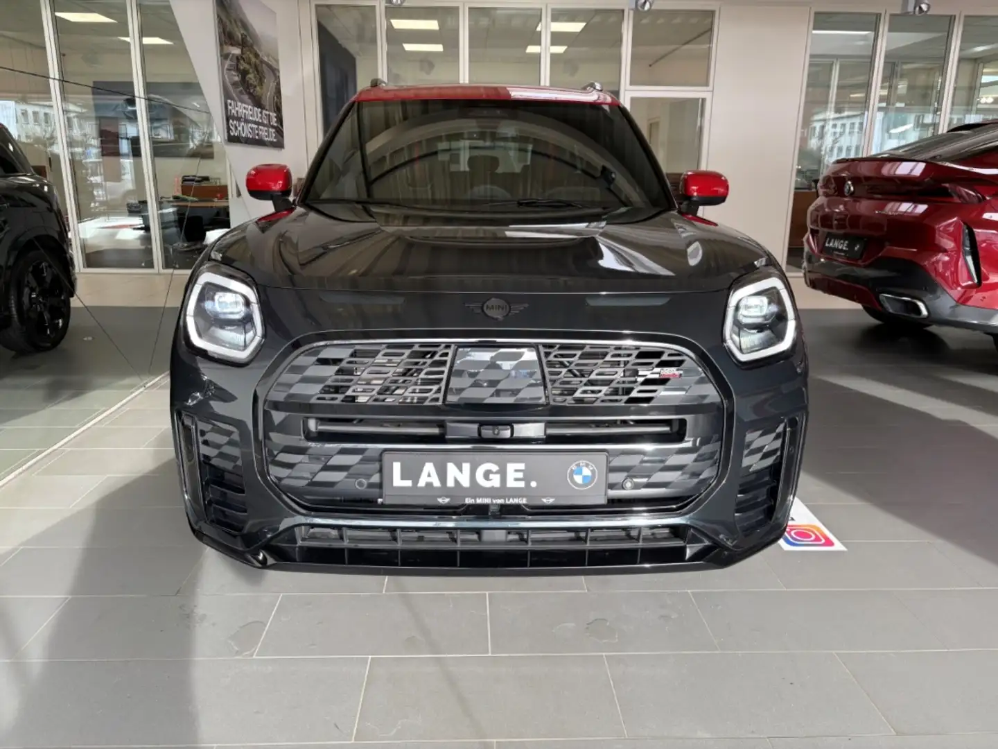 MINI Cooper Countryman JCW XL Paket Pano CarPlay AHK HUD LED Grau - 2