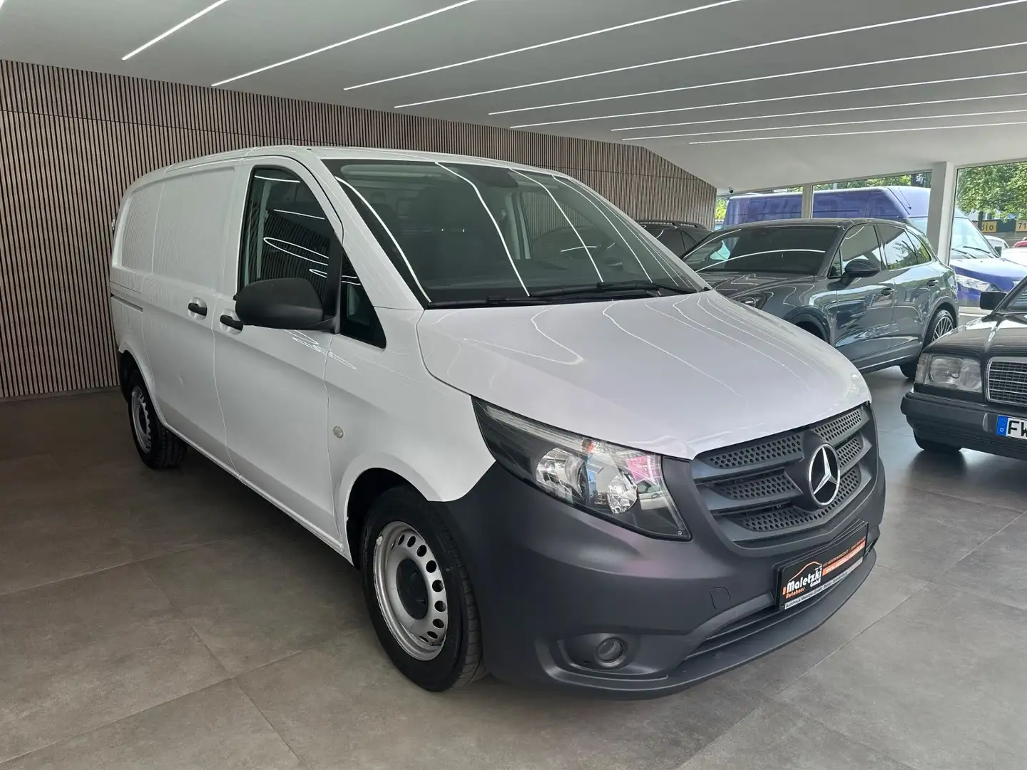 Mercedes-Benz Vito 110 CDI Kasten kompakt*Navi*SHZ*Klima Weiß - 1