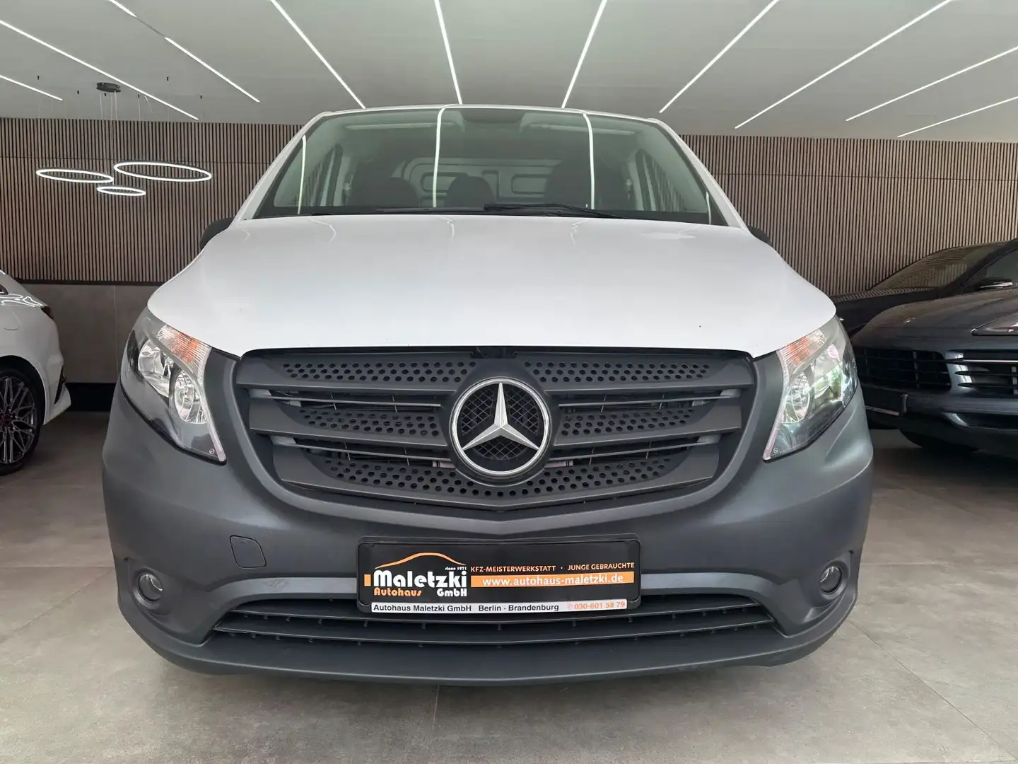 Mercedes-Benz Vito 110 CDI Kasten kompakt*Navi*SHZ*Klima Weiß - 2
