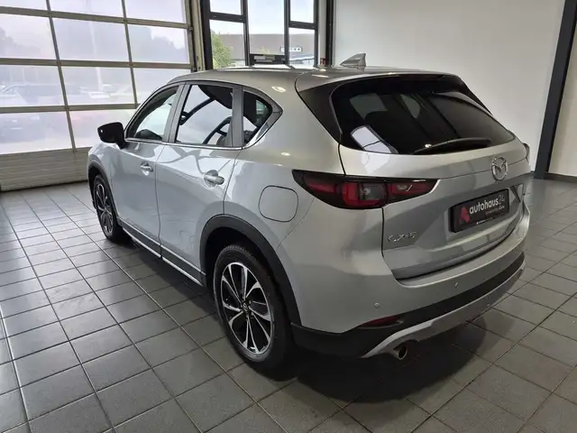 Mazda CX-5 view 4