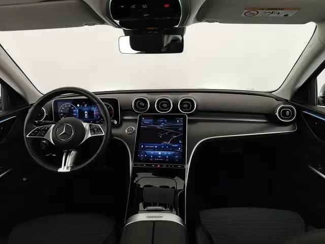Mercedes-Benz C view 11