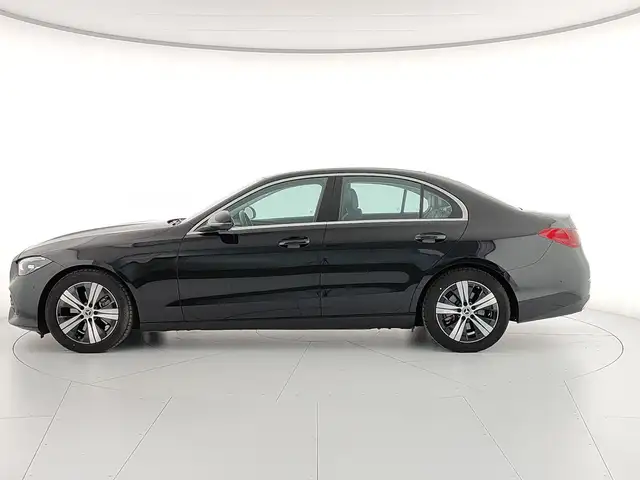 Mercedes-Benz C view 2