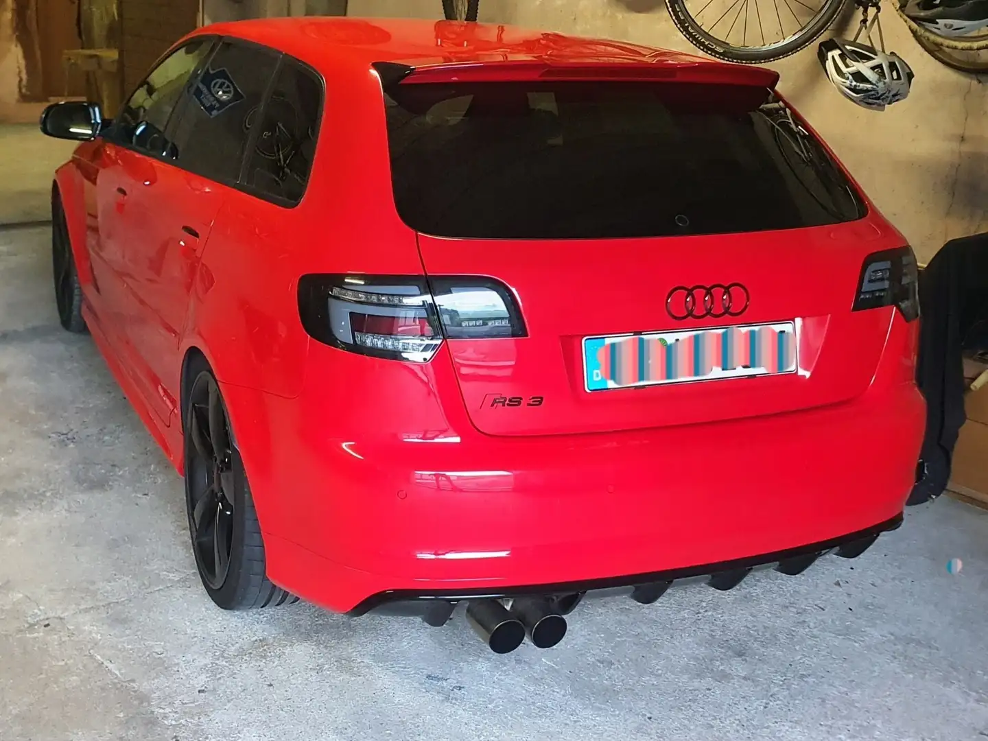 Audi RS3 Sportback S tronic Rosso - 2
