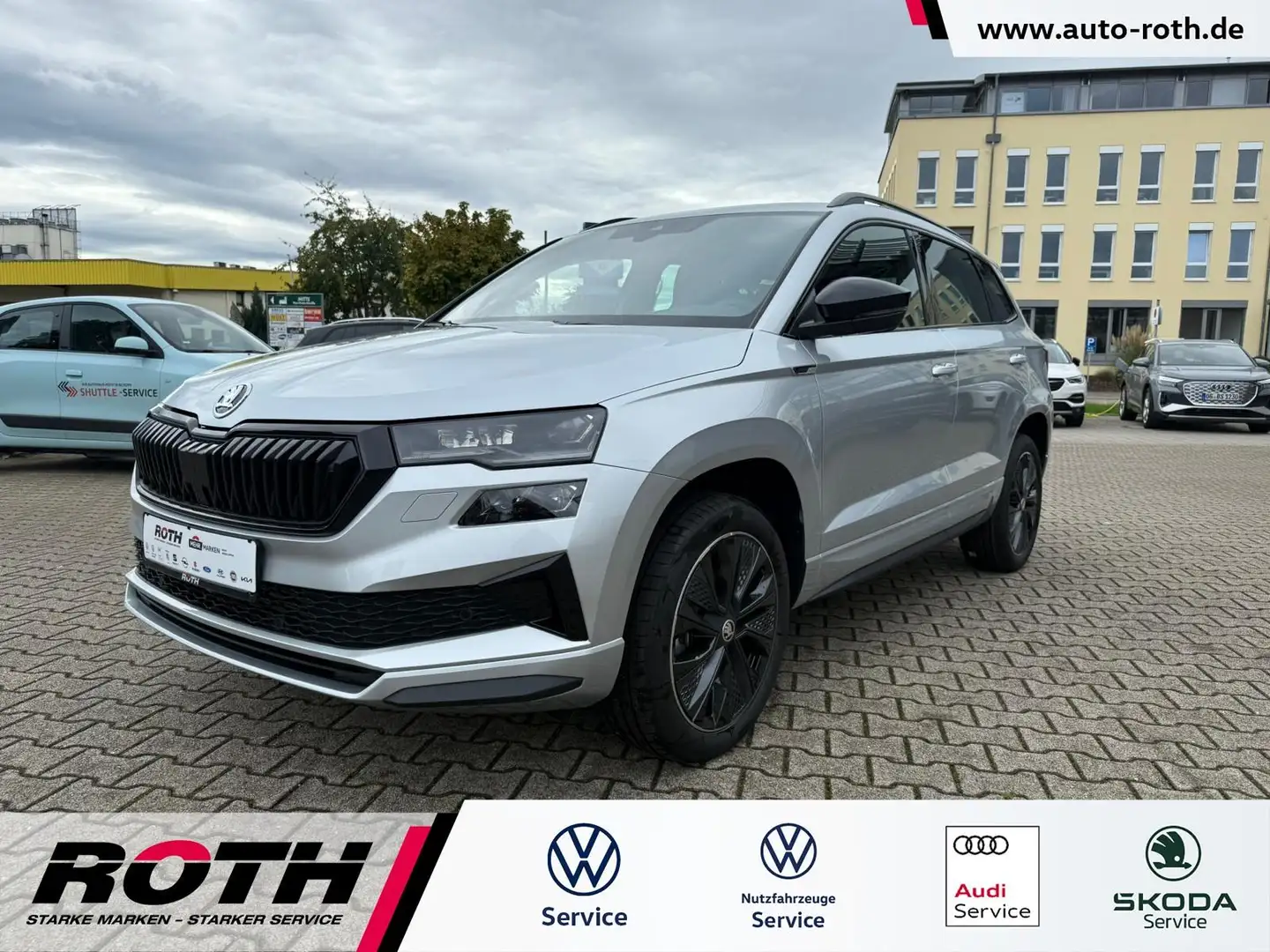 Skoda Karoq 1,5 TSI Sportline Navi*Matrix*Kamera*AHK* Silber - 1
