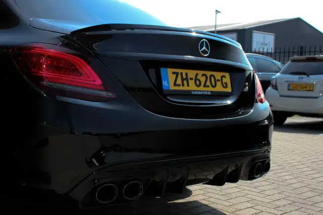 Mercedes-Benz C-Class view 8