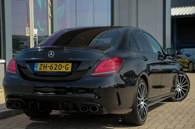 Mercedes-Benz C-Class view 6