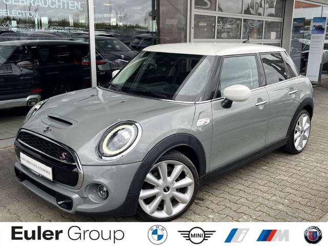 Imagine MINI Cooper S A JCW HUD Navi HUD LED SHZ DAB Apple CarPlay PDC M