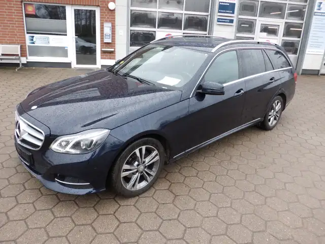 Mercedes-Benz E 220 E 220 BlueTec (212.201)