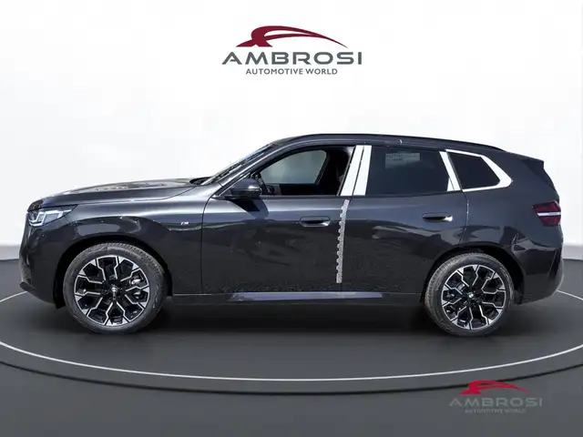 BMW X3 view 6