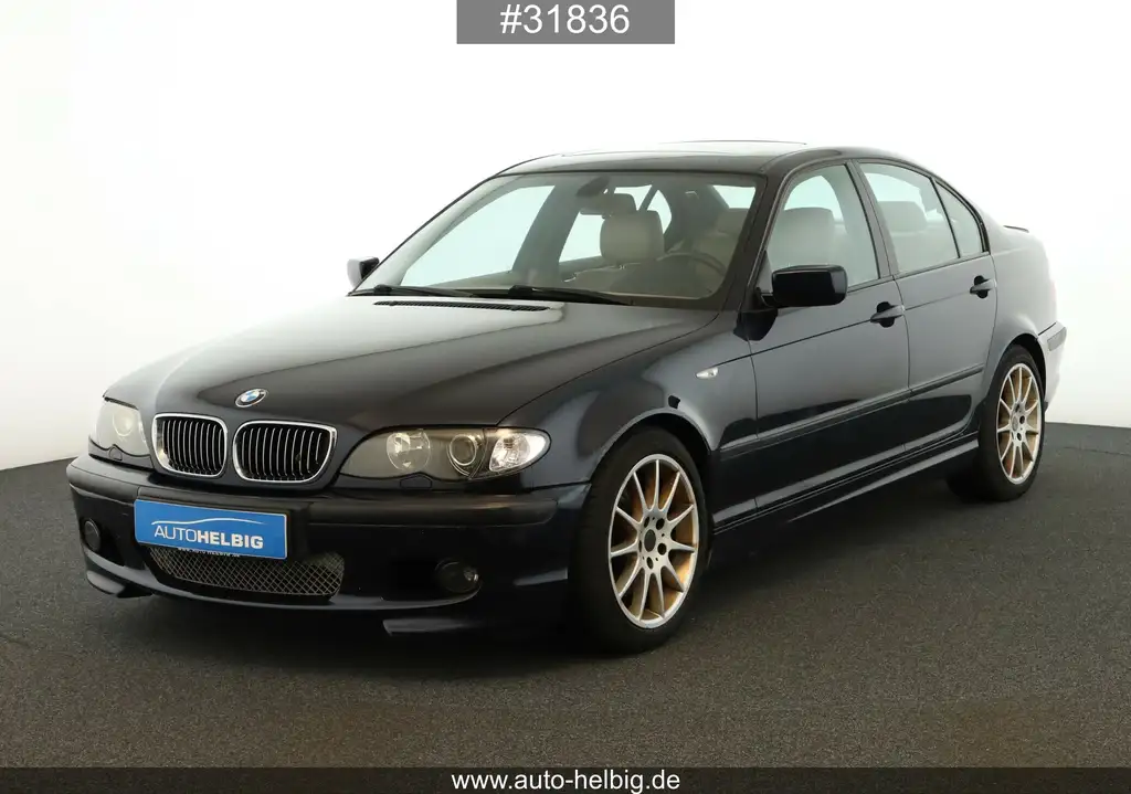 BMW 330