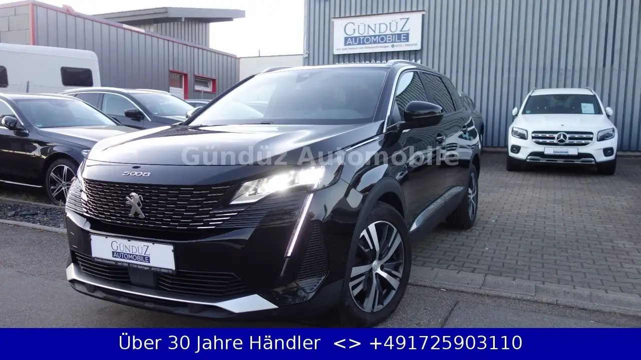 Peugeot 5008 1.5 d BlueHDi 130EAT8 AUTOMATIK*Allure Pack — photo 1 of 24