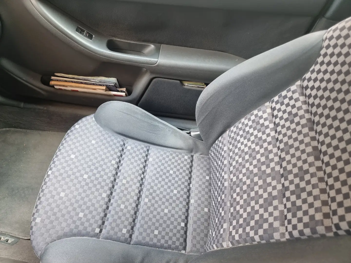 Audi A3 A3 3p 1.9 tdi Ambiente 110cv Argento - 2