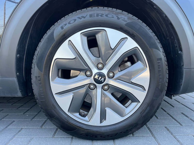 Kia e-Niro DynamicLine 39 kWh NL.Auto/SOH100%/Camera/Carplay/ — photo 9