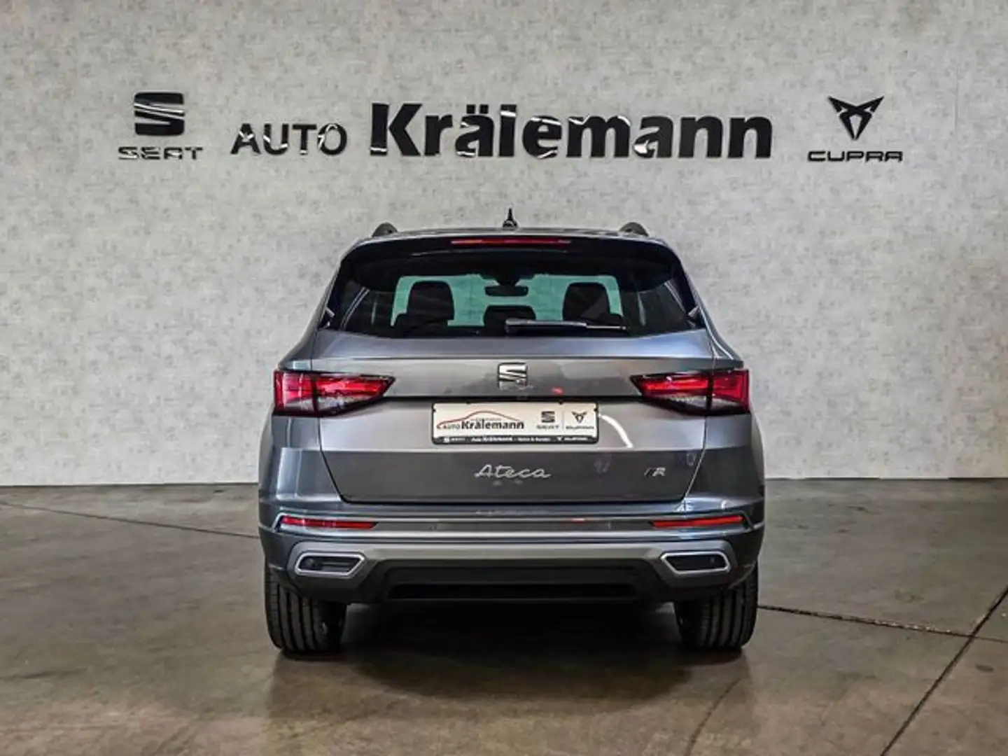 SEAT Ateca FR Black Edition 1,5 TSI DSG*Navi*LED*AHK Grau - 2