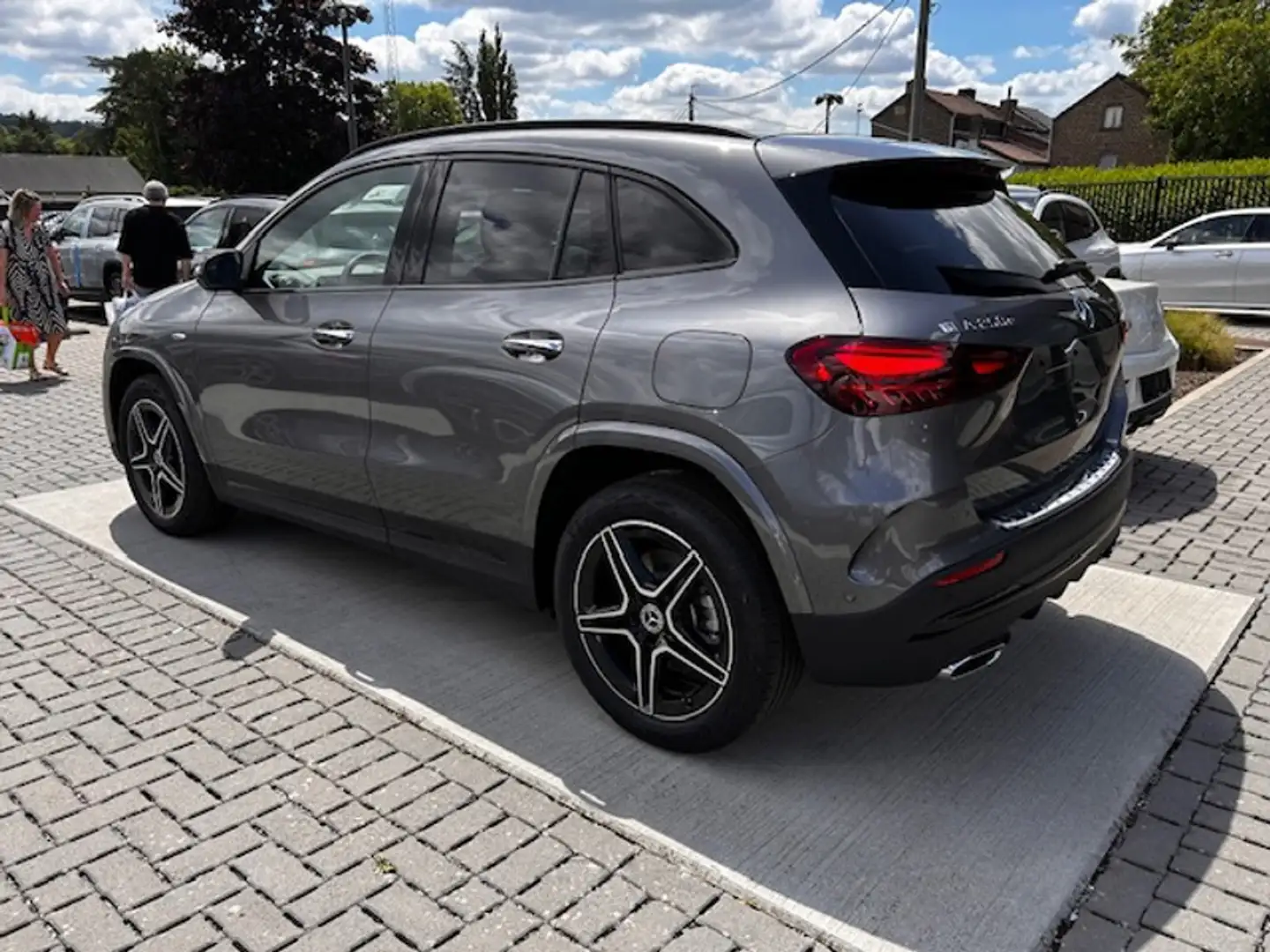 Mercedes-Benz GLA 250 250 e AMG LINE - SAGA Huy (+32 85 23 69 00) - 2