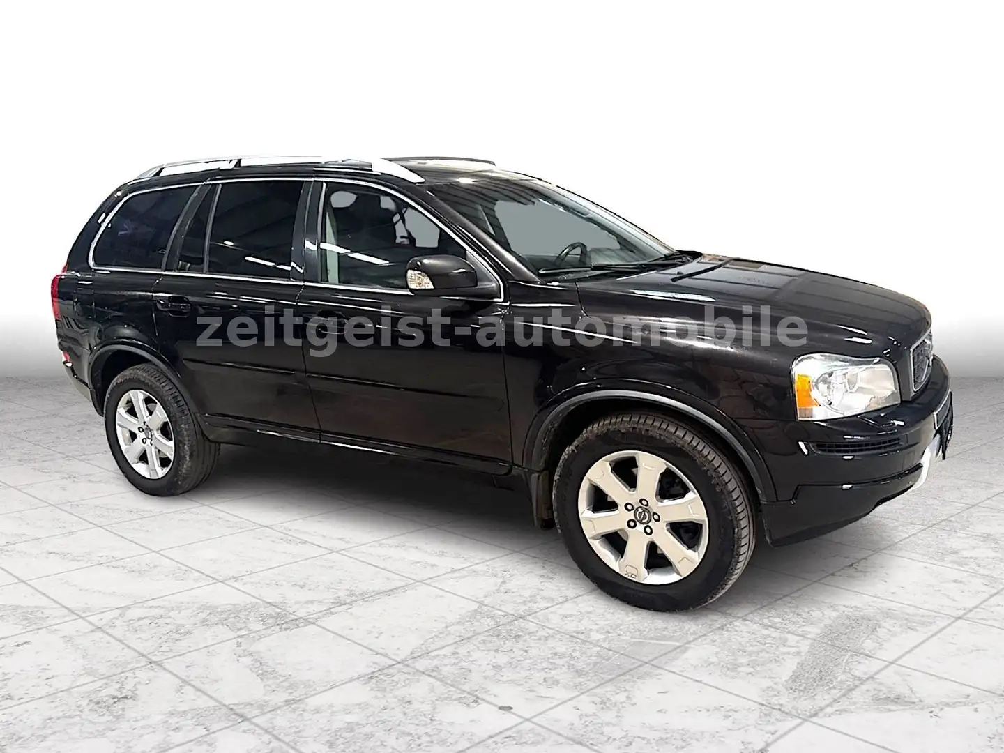 Volvo XC90 D5 AWD Summum*7-SITZER*1.HAND* Schwarz - 2