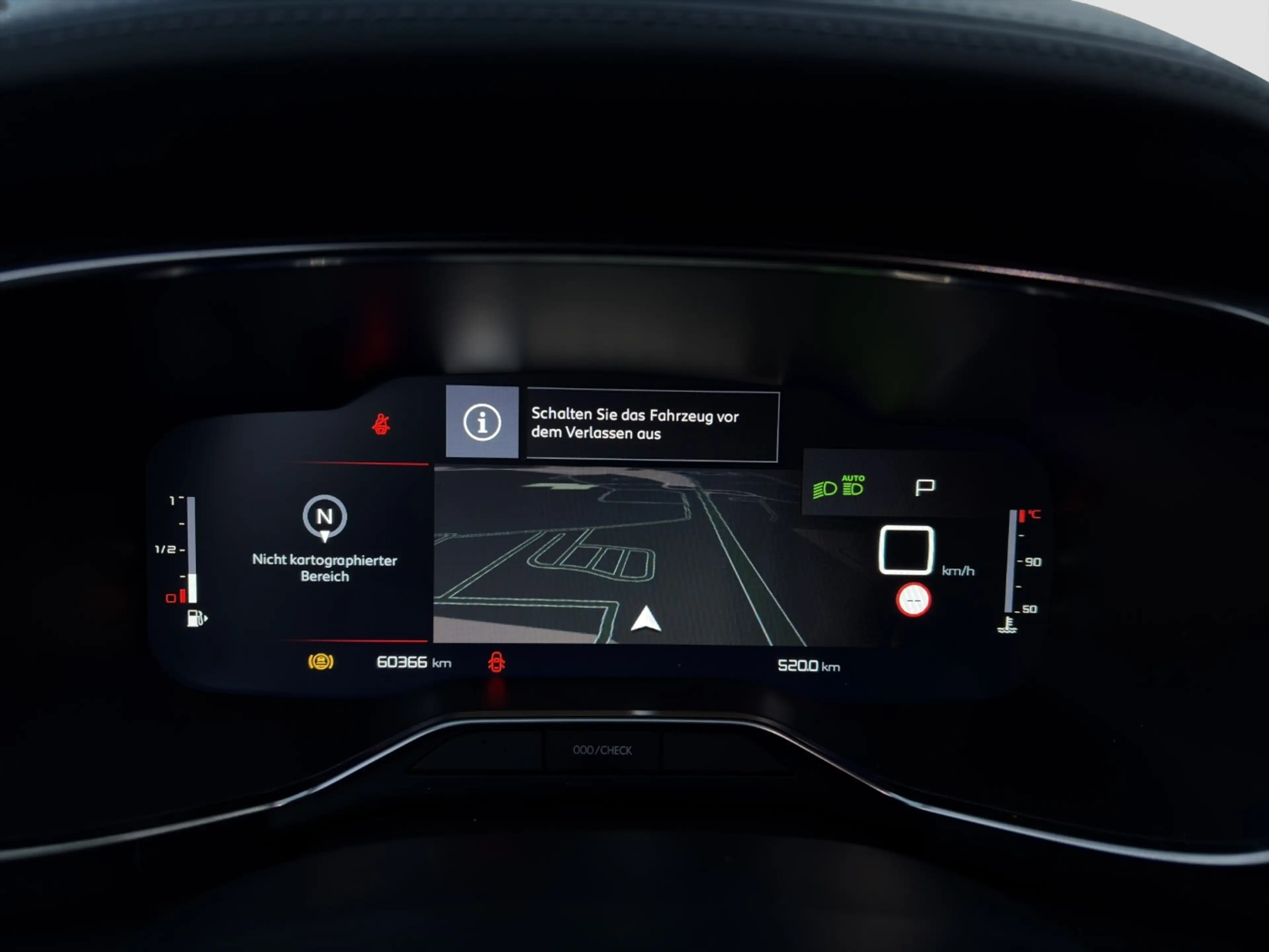 Citroen C5 Aircross 1.5 BlueHDi 130 Shine — photo 11