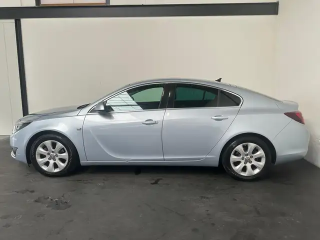 Opel Insignia view 13