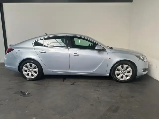 Opel Insignia view 14