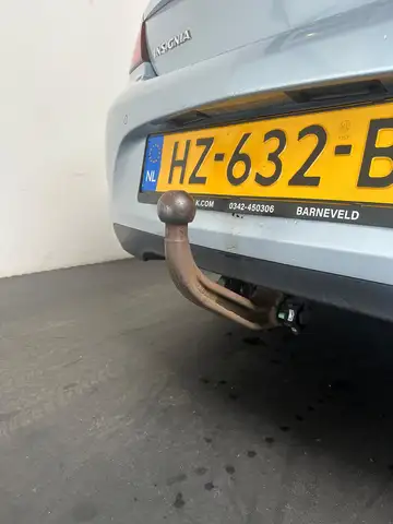 Opel Insignia view 16