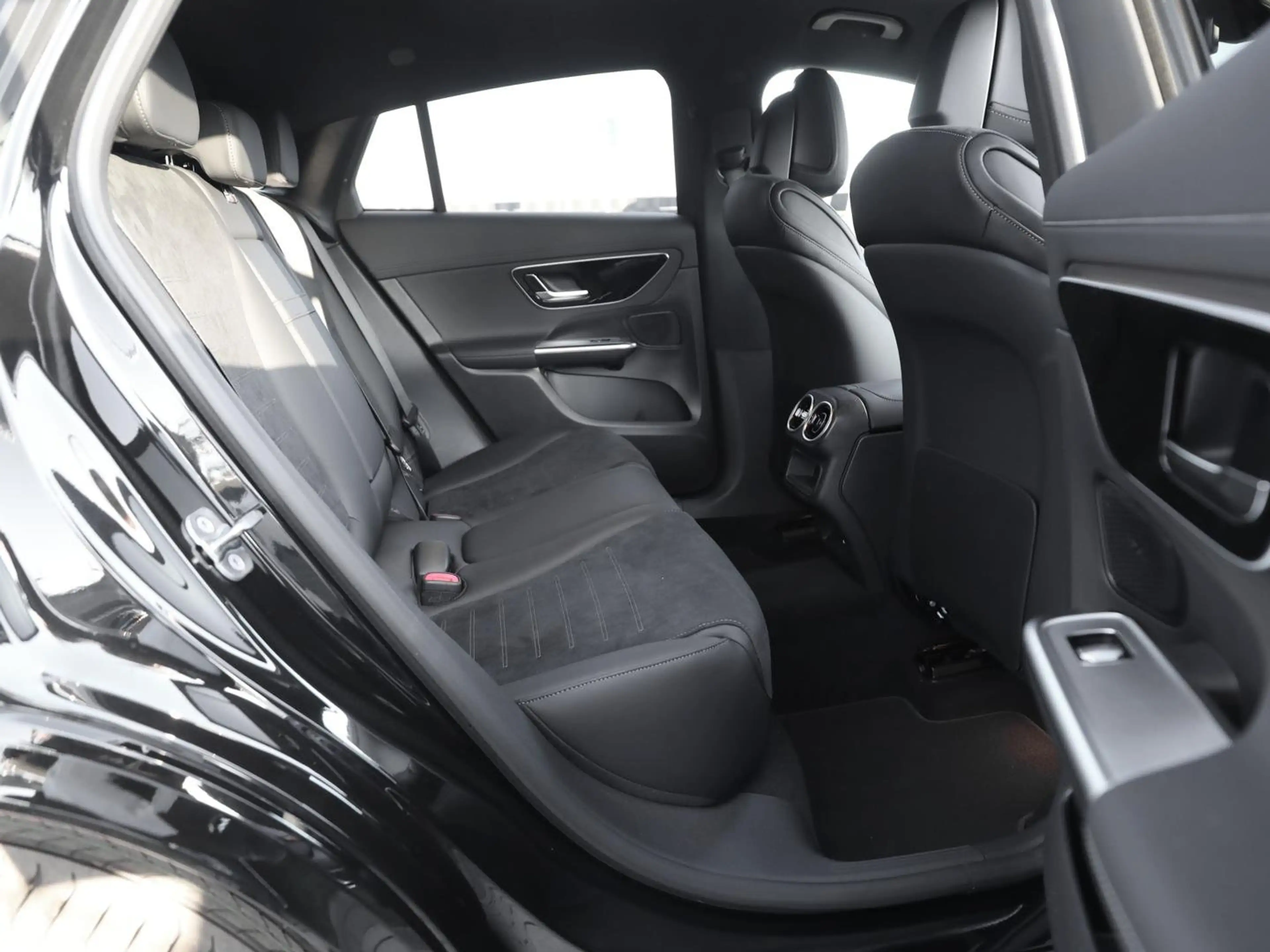 Mercedes-Benz GLC 450 d 4M Coupé AMG Night Digital-Light AHK — photo 7