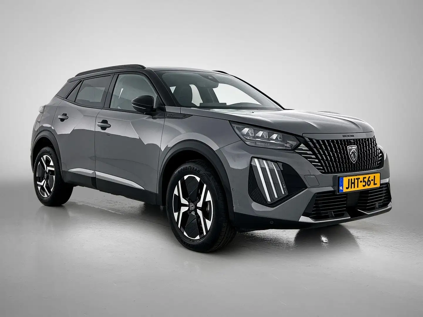 Peugeot 2008 SUV GT 130pk Automaat | NIEUW MODEL! | Navigatie | Gris - 2